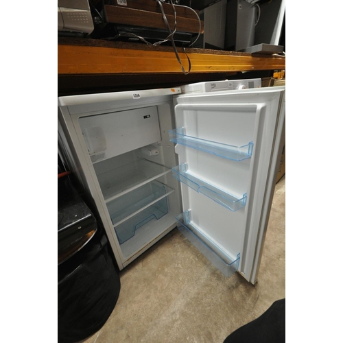 1316 - A LEC R5010W ICE BOX FRIDGE  width 50cm, depth 54cm and height 84cm (PAT pass and working at 5 degre... 