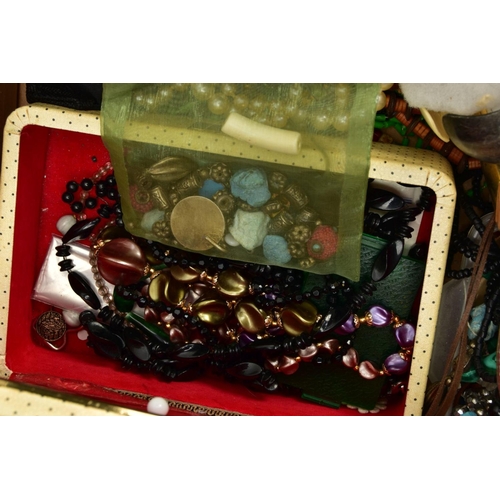 182 - A BOX OF ASSORTED ITEMS, to include a carved malachite elephant figurine, various pieces of costume ... 