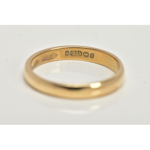 19 - A 9CT GOLD BAND RING, plain polished yellow gold, approximate width 3mm, hallmarked 9ct Birmingham 1... 