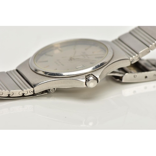 234 - A GENTS 'J W BENSON' QUARTZ WRISTWATCH, round silver dial signed 'J W Benson, Aquamaster Quartz', ba... 