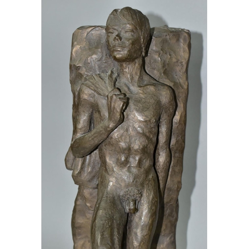 468 - NEIL GODFREY (B.1937) 'THE WOLDINGHAM COLLECTION - YOUNG MAN WITH TOWEL' BRONZED RESIN LIMITED EDITI... 