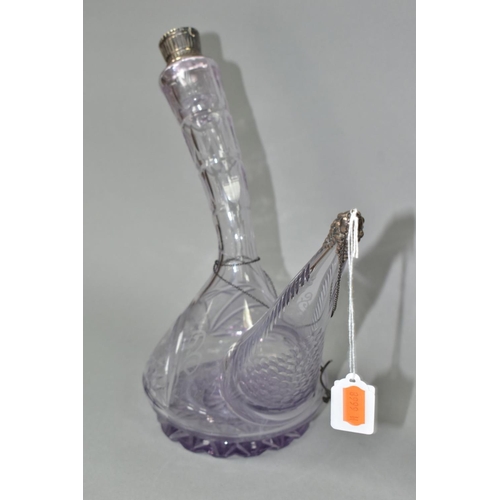 474 - A LATE 19TH/ EARLY 20TH CENTURY SPANISH STYLE PORRON DECANTER WITH WHITE METAL MOUNTS, the stopper w... 