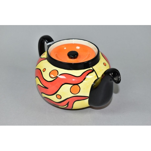 478 - AN OLD ELLEGREAVE POTTERY LORNA BAILEY 'INFERNO' TEA POT AND COVER, of circular form, printed, incis... 