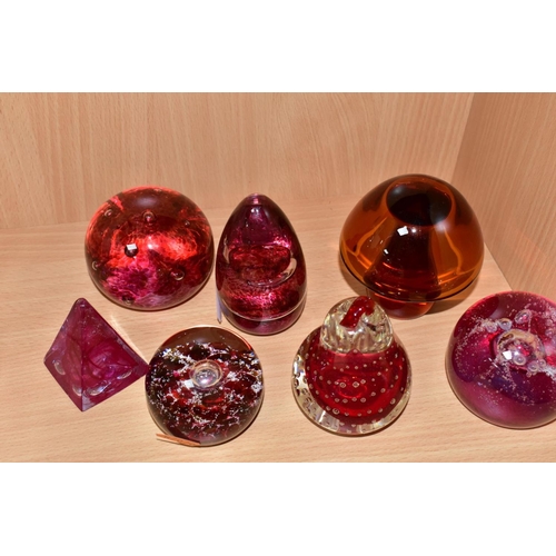 523 - EIGHT MODERN GLASS PAPERWEIGHTS, PRIMARILY CRANBERRY AND RUBY IN COLOUR, including a Wedgwood whale,... 