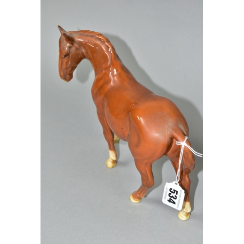 534 - A BESWICK MARE FACING LEFT IN CHESTNUT GLOSS, model no.976 (Condition report: both ears have been da... 