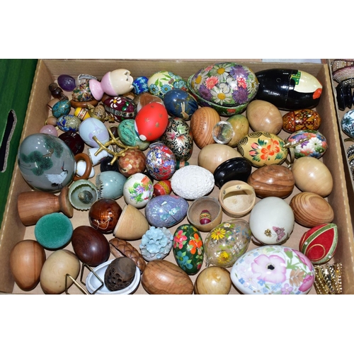 620 - FOUR BOXES OF DECORATIVE EGG ORNAMENTS, approximately one hundred and forty eggs to include polished... 