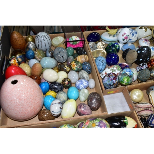 620 - FOUR BOXES OF DECORATIVE EGG ORNAMENTS, approximately one hundred and forty eggs to include polished... 