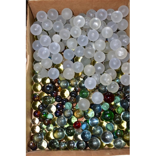 625 - FIVE BOXES OF DECORATIVE GLASSWARES, to include a box of marbles, lampwork creatures, a classical fi... 