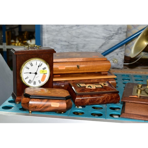 653 - A GROUP OF EIGHT MUSIC BOXES AND TWO MANTEL CLOCKS, to include a Tallent music box in the form of a ... 