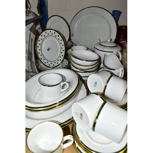 681 - A FIFTY SEVEN PIECE ROYAL WORCESTER CARINA DINNER SERVICE, comprising a teapot, a sugar bowl, a sauc... 