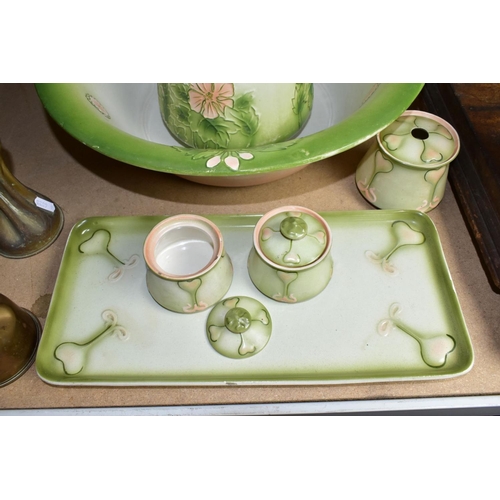 711 - A GRIMWADES POTTERY ART NOUVEAU STYLE FIVE PIECE DRESSING TABLE SET AND A SIMILAR WASH JUG AND BOWL,... 