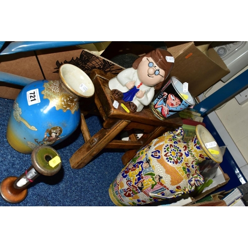 721 - A BOX AND LOOSE SUNDRY ITEMS ETC, to include a Japanese satsuma vase with three female figures on cl... 