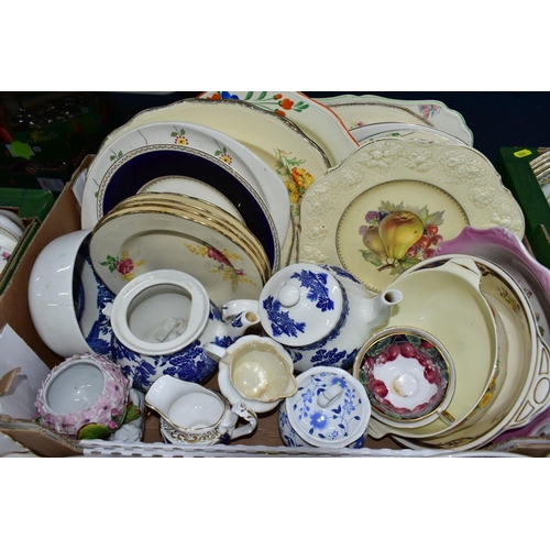 832 - FIVE BOXES OF ASSORTED TEA AND DINNERWARES, mostly  mid-20th century, including Royal Worcester 'Mar... 