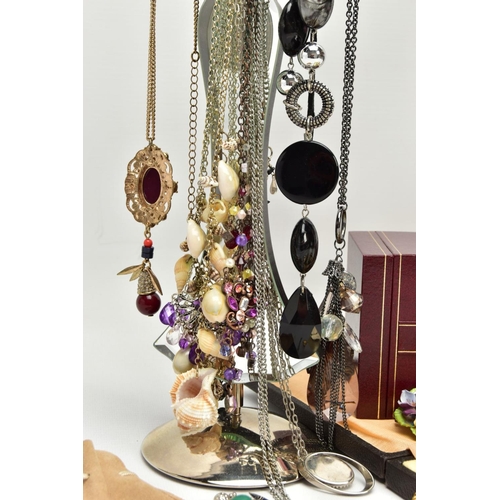 141 - A BOX OF ASSORTED ITEMS, to include two jewellery stands with a selection of beaded necklaces, a cas... 