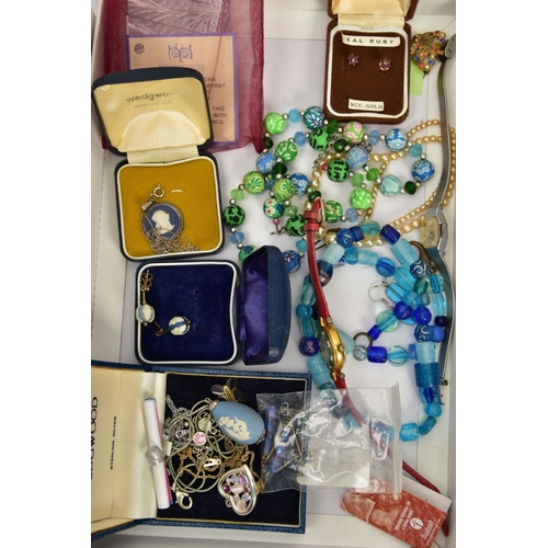 160 - A BOX OF ASSORTED COSTUME JEWELLERY AND ITEMS, to include a small cream jewellery box with costume j... 