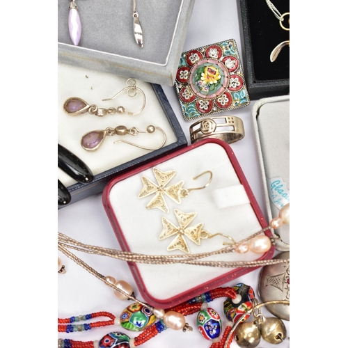 82 - A SELECTION OF SILVER AND WHITE METAL JEWELLERY AND TWO COINS, to include pendant necklaces, a white... 