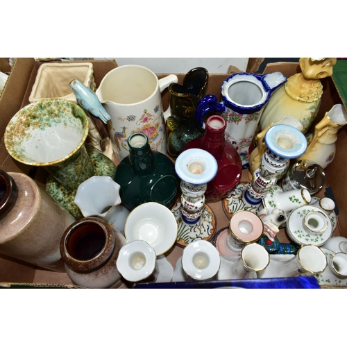 515 - FIVE BOXES AND LOOSE CERAMICS AND GLASSWARES, to include a Sylvac 1115 squirrel and acorn jug in lig... 