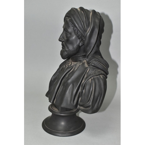 522 - A 20TH CENTURY WEDGWOOD BLACK BASALT BUST OF CHAUCER, on a socle base, impressed marks to both secti... 