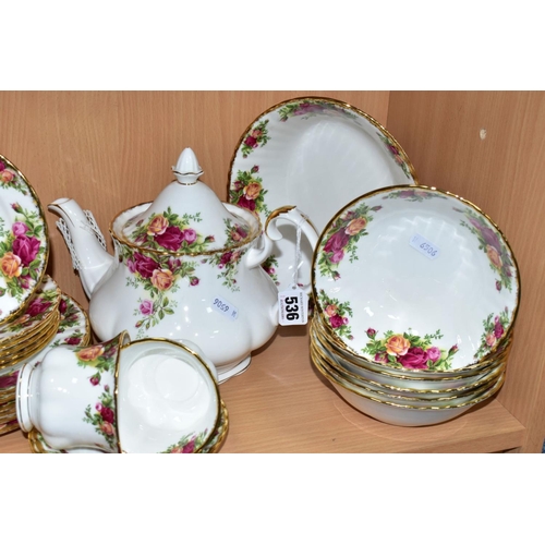 536 - A ROYAL ALBERT 'OLD COUNTRY ROSES' PATTERN PART DINNER SERVICE, comprising six dinner plates (all fi... 