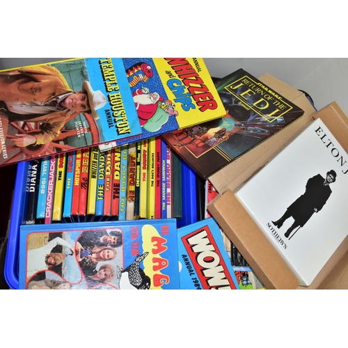 538 - A SLIP CASE OF FOUR SOTHEBY'S ELTON JOHN 1988 AUCTION CATALOGUES AND TWO BOXES OF ANNUALS, to includ... 