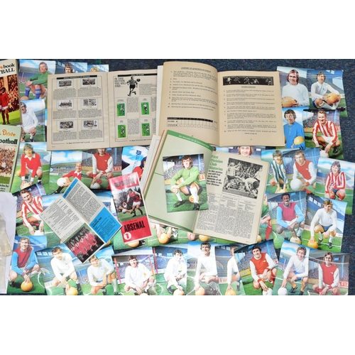 553 - FOOTBALL CARDS, The SUN Football Encyclopaedia & Soccer Stamp Album 1971-72 (incomplete) together wi... 