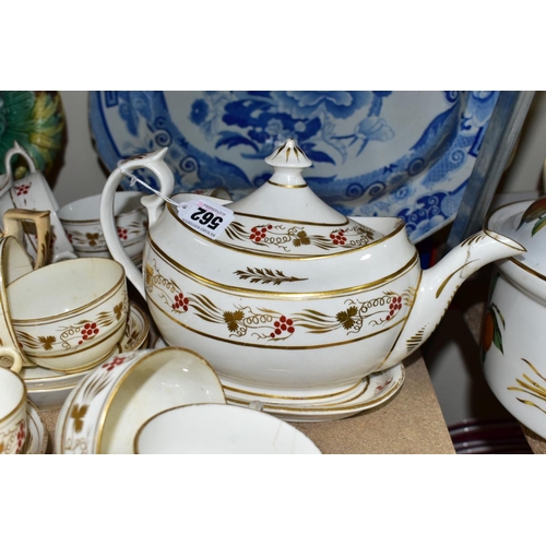 562 - A GROUP OF NINETEENTH CENTURY CERAMICS, to include an early nineteenth century Grainger & Co Worcest... 