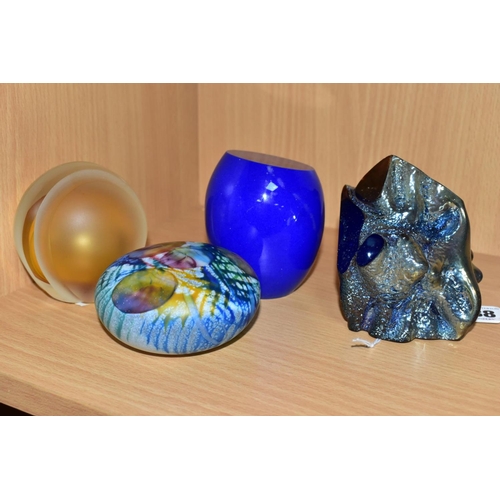 588 - FOUR DECORATIVE STUDIO GLASS PAPERWEIGHTS, comprising Gail D. Gill iridescent rock form paperweight,... 