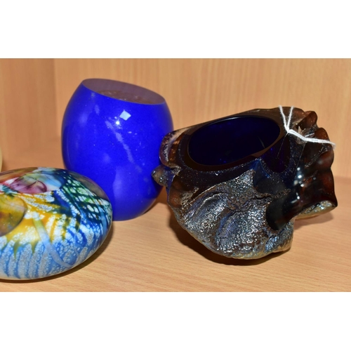 588 - FOUR DECORATIVE STUDIO GLASS PAPERWEIGHTS, comprising Gail D. Gill iridescent rock form paperweight,... 