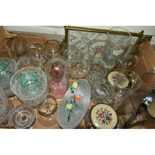 618 - FIVE BOXES OF CERAMICS AND GLASSWARES, to include a fifty two piece Duchess Indian Tree pattern dinn... 