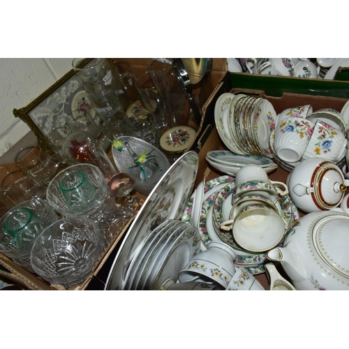 618 - FIVE BOXES OF CERAMICS AND GLASSWARES, to include a fifty two piece Duchess Indian Tree pattern dinn... 