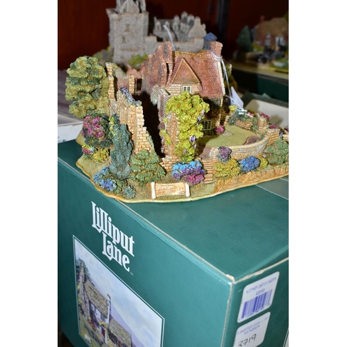 620 - TWO BOXED LIMITED EDITION LILLIPUT LANE SCULPTURES, comprising Scotney Castle Garden no 3719/4500 wi... 