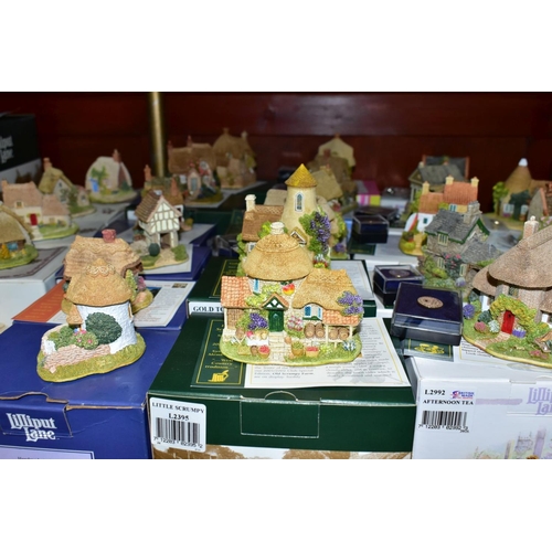 624 - THIRTY FOUR LILLIPUT LANE SCULPTURES, most with deeds and boxes unless mentioned, comprising twenty ... 