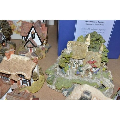 650 - TWENTY THREE LILLIPUT LANE SCULPTURES FROM SOUTH EAST AND SOUTH WEST COLLECTIONS, some boxed and wit... 