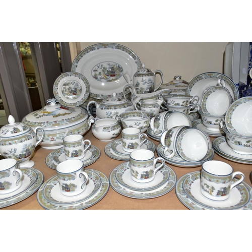 687 - A SEVENTY FIVE PIECE WEDGWOOD CHINESE LEGEND DINNER SERVICE, comprising a coffee pot, a teapot, two ... 