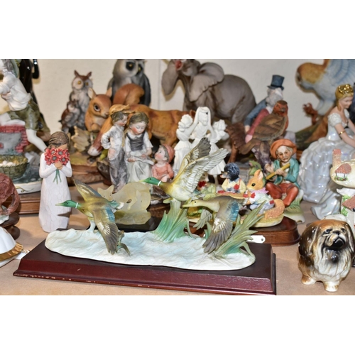 691 - A QUANTITY OF FIGURINES AND DECORATIVE ORNAMENTS, approximately forty five pieces to include Capodim... 