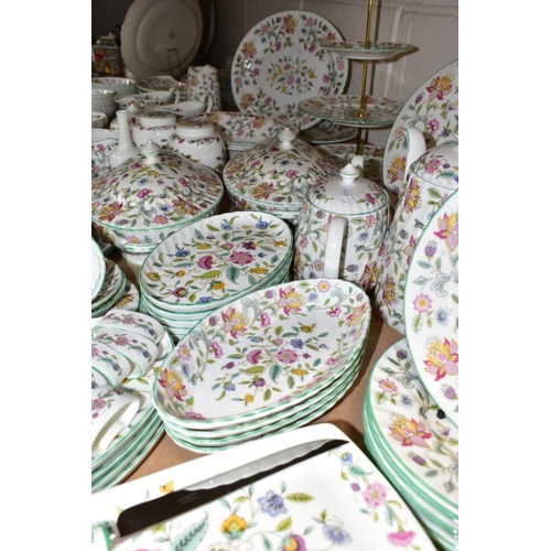 693 - A ONE HUNDRED AND EIGHTY SEVEN PIECE MINTON HADDON HALL DINNER SERVICE, comprising fifteen dinner pl... 