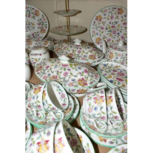 693 - A ONE HUNDRED AND EIGHTY SEVEN PIECE MINTON HADDON HALL DINNER SERVICE, comprising fifteen dinner pl... 