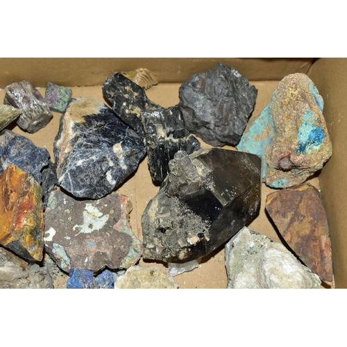 744 - A BOX OF ROCKS AND MINERALS, approximately thirty pieces to include tourmaline, smoky quartz, rock c... 