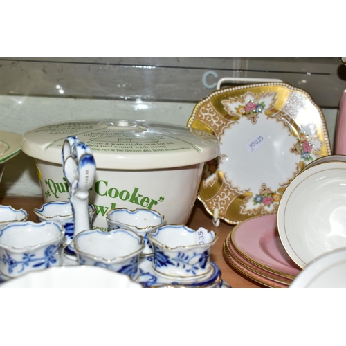 757 - A GROUP OF CERAMIC TEA SETS AND OTHER WARES, to include a twenty two piece Royal Doulton pink Art De... 