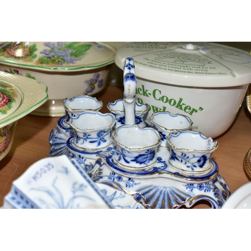 757 - A GROUP OF CERAMIC TEA SETS AND OTHER WARES, to include a twenty two piece Royal Doulton pink Art De... 