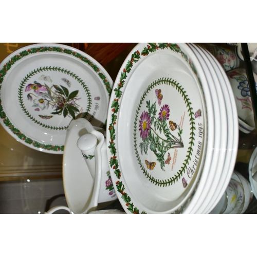 768 - A GROUP OF PORTMEIRION CHRISTMAS THEMED AND OTHER CERAMICS, comprising a framed decorative limited e... 