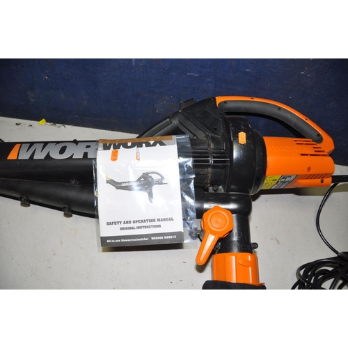 1293 - A WORX WG650 GARDEN BLOWER/VAC with collection bag (PAT pass and working)