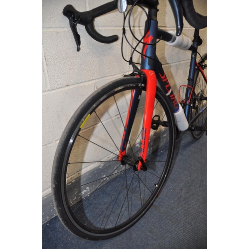 1380 - A SPECIALISED ALLEZ SPORT RACE BIKE 16 speed shimano gears, axis pivot brakes, frame height 21in (in... 