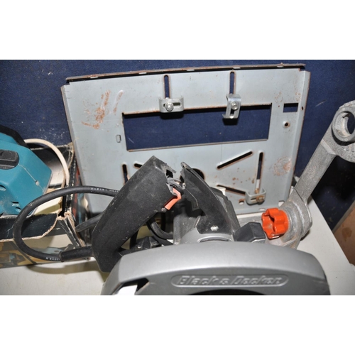 1386 - THREE BLACK AND DECKER HANDTOOLS to include a Black and Decker KA22OE hand sander, a Black and Decke... 