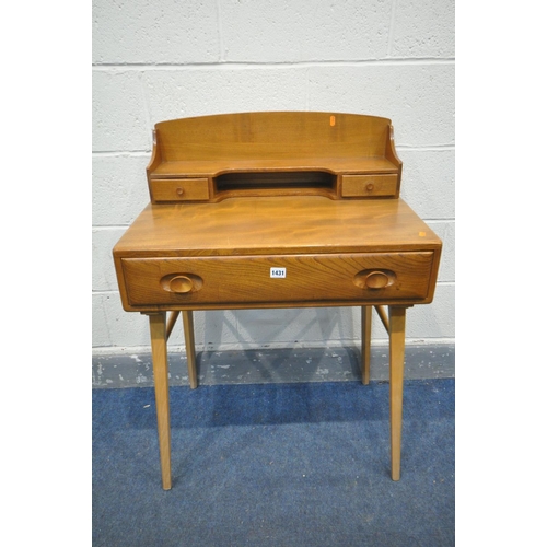 1431 - AN ERCOL MID CENTURY ELM AND BEECH MODEL 439 WRITING DESK, with two small drawers to top and a longe... 