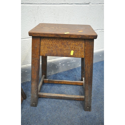 1448 - A PAIR OF EARLY 20TH CENTURY OAK LABORATORY STOOLS, height 51cm (condition - surface marks, screw ho... 