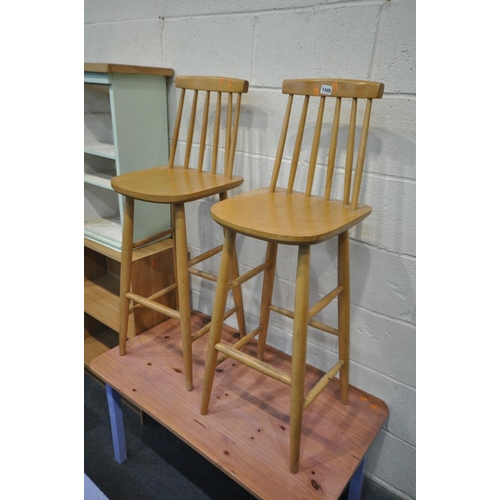 1449 - A QUANTITY OF OCCASIONAL FURNITURE, to include a pair of beech high stools, a painted pine coffee ta... 