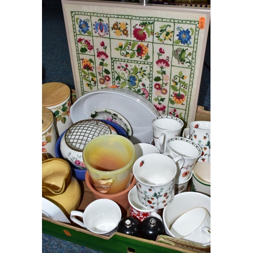 599 - A BOX OF CERAMICS AND GLASS ETC, to include a William Glasner vase with applied foliage decoration, ... 