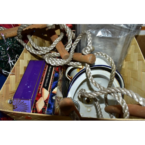 600 - FOUR BOXES AND LOOSE SUNDRY ITEMS ETC, to include a 18 inch stainless fish kettle, brass oil lamp wi... 