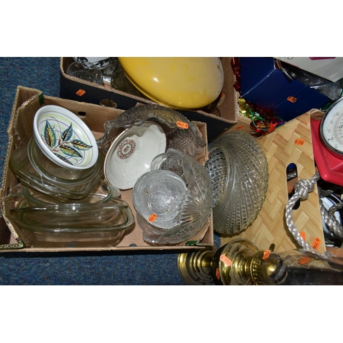 600 - FOUR BOXES AND LOOSE SUNDRY ITEMS ETC, to include a 18 inch stainless fish kettle, brass oil lamp wi... 